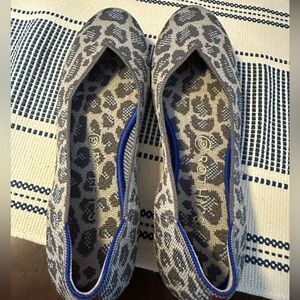 Pre-Loved Rothy's Gray Spotted Round Toe Knit Flats (RETIRED)